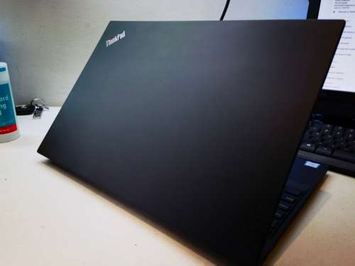 BEAST!*SUPER FAST*LENOVO THINKPAD T570*i5-7200U*FHD*256GB SSD*16GB DDR4*DUAL BATTERY*