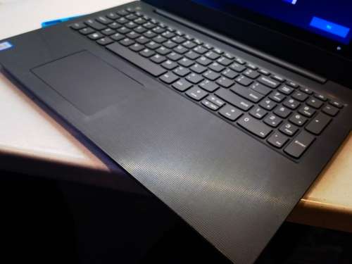 VERY FAST!*HIGH SPEC!*LENOVO V130*i3-7020U*8GB DDR4*128GB NVME SSD*1000GB HDD*DVD*HD*