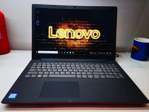 FAST!*HIGH SPEC!*QUAD CORE 8th Gen i5*LENOVO 130*i5-8250U*12GB DDR4*240GB SSD*UHD620*