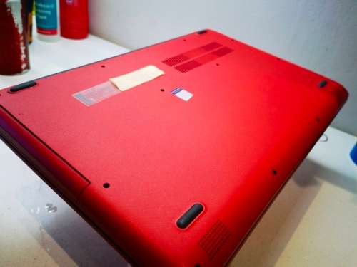 FAST!*HIGH SPEC!*QUAD CORE 8th Gen i5*LENOVO 130*i5-8250U*12GB DDR4*240GB SSD*UHD620*