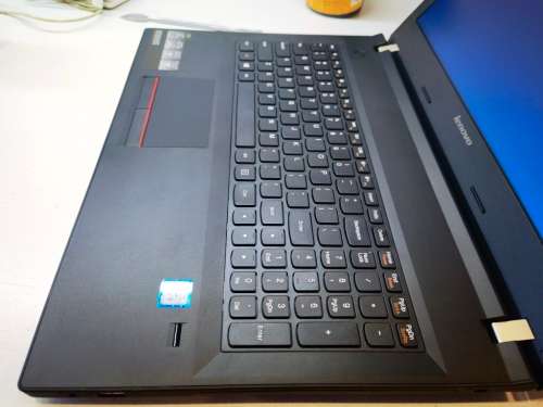 HIGH Spec!*LENOVO E51-80*i5-6200u*HD*8GB RAM*500GB SSHD*HD 520*DVD*