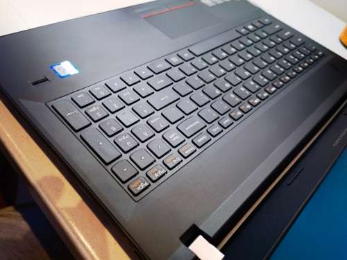 HIGH Spec!*LENOVO E51-80*i5-6200u*HD*8GB RAM*500GB SSHD*HD 520*DVD*