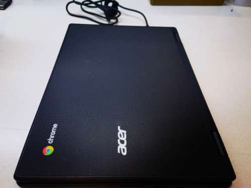 *ACER CHROMEBOOK R721T*360* FLIP*FULL TOUCHSCREEN*HDR WEBCAM*AMD A4-9120C*RADEON R4*4GB RAM*32GB SSD