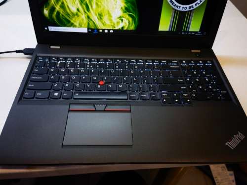 BEAST SPECS!*LENOVO THINKPAD T560 i5-6300U*8GB RAM*256GB SSD*NVIDIA MX940*FHD*BACKLIT