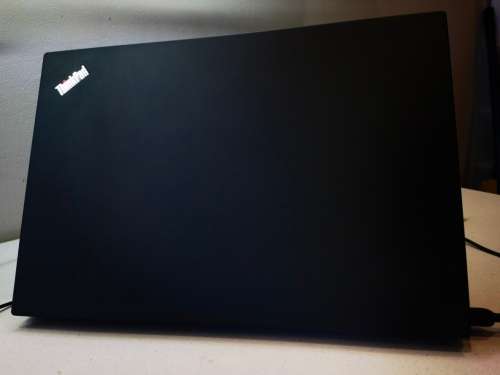 BEAST SPECS!*LENOVO THINKPAD T560 i5-6300U*8GB RAM*256GB SSD*NVIDIA MX940*FHD*BACKLIT