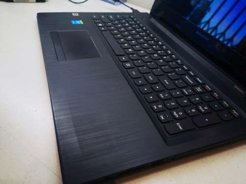 LENOVO G50-80 i3-5005M*500GB HDD*8GB RAM*HD DISPLAY*DVD*WIFI*BLUETOOTH