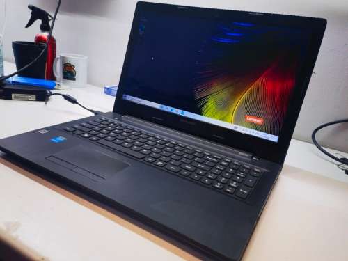 LENOVO G50-80 i3-5005M*500GB HDD*8GB RAM*HD DISPLAY*DVD*WIFI*BLUETOOTH