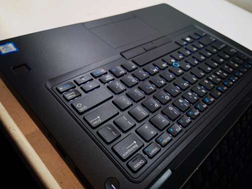 VERY HIGH END!**R25K RETAIL*TOUCHSCREEN*DELL LATITUDE 5490*i5-8350U*8GB RAM*256GB NVME SSD*FHD*
