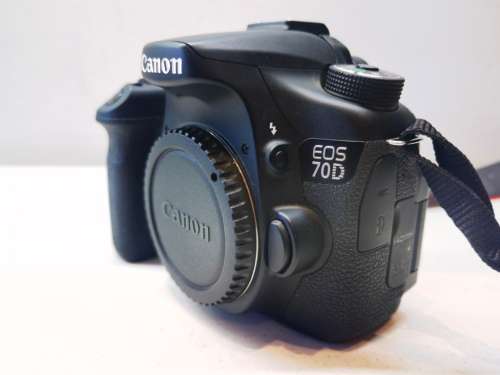 AS NEW!*ADVANCED PHOTOGRAPHY*CANON 70D MARK I*20.2MP*DIGIC 5*FHD MOVIE