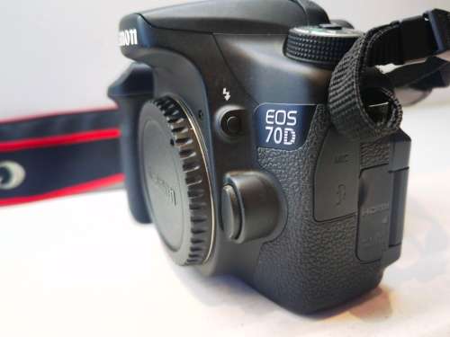 AS NEW!*ADVANCED PHOTOGRAPHY*CANON 70D MARK I*20.2MP*DIGIC 5*FHD MOVIE