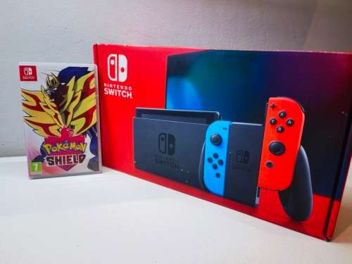 BOXED!*AS NEW!*NINTENDO SWITCH GAMING CONSOLE*PLUS GAME