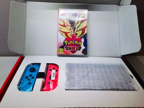 BOXED!*AS NEW!*NINTENDO SWITCH GAMING CONSOLE*PLUS GAME