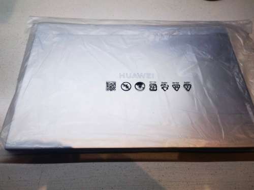 BRAND NEW!*WOW!*DO NOT MISS!*HUAWEI MATEBOOK D14 2021*i5-1135G7*8GB DDR4*512GB SSD*FHD*IPS