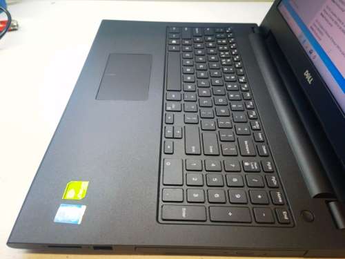 FAST!*Cad/Graphic Design**DELL INSPIRON 15 3543*i5-5200u*NVIDIA GEFORCE 840M*240GB SSD*8GB RAM
