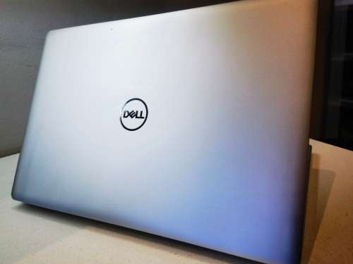 1st bid!*GRAPHIC DESIGN/CAD*DELL INSPIRON 5570*i5-8250u*8GB*1000GB HDD*RADEON 530 4GB*ADRENILIN 2020