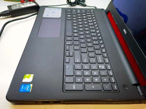Cad/Graphic Design**DELL INSPIRON 15 3558*i5-5200u*NVIDIA GEFORCE 920M*8GB RAM*240GB SSD*HD*