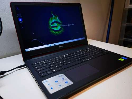 Cad/Graphic Design**DELL INSPIRON 15 3558*i5-5200u*NVIDIA GEFORCE 920M*8GB RAM*240GB SSD*HD*