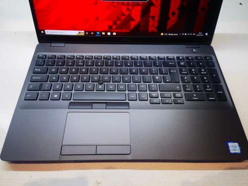 BEAST!*Graphic Design/Engineering*DELL PRECISION 3540*i7-8565U*16GB RAM*512GB SSD*AMD FIREPRO*FHD