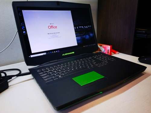 Beast Gamer!*ALIENWARE 17*i7-4800MQ*16GB RAM*240GB SSD*1TB HDD*FHD*3D*BLURAY*NVIDIA GTX*