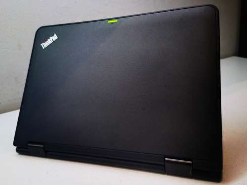 FREE DELIVERY!*AS NEW!*fast!*LENOVO THINKPAD YOGA 11e*m3-7Y30*8GB RAM*256GB SSD*IPS TOUCHSCREEN*FLIP