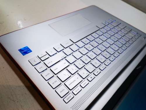 11TH GEN BEAST!*HP NOTEBOOK 14*i3-1115G4*8GB DDR4*256GB SSD*FHD*BACKLIT