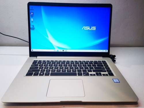BEAUTIFUL*HIGH SPEC*ASUS VIVOBOOK S510UA*i5-8250u*HD*1000GB SSHD*8GB RAM*UHD 620 GRAPHICS