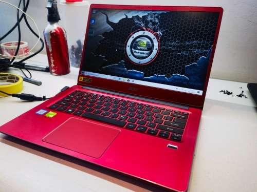 VERY FAST!*HIGH SPEC!*BEAUTY*ACER SWIFT 3*i5-8265U*IPS FHD*8GB RAM*256GB SSD*NVIDIA MX150*