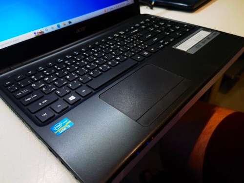 HOME/SCHOOL*ACER ASPIRE E1-570*i3-3217U*4GB RAM*1000GB HDD*DVD