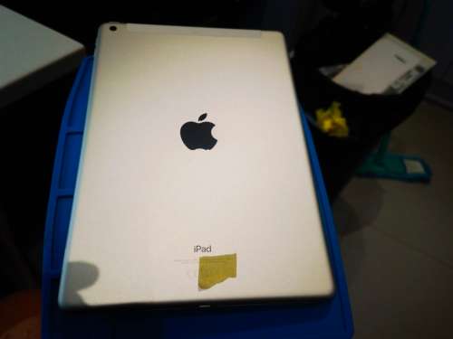 HIGH SPEC!*BEAUTIFUL CONDITION*APPLE IPAD 9TH GENERATION*WIFI +CELL*10.2` RETINA*2160X1620*