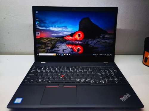 BEAST!*SUPER FAST*LENOVO THINKPAD T580*i5-8250U*FHD*256GB SSD*8GB DDR4*DUAL BATTERY*