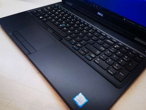 VERY FAST!*HIGH SPEC!*DELL LATITUDE 5580*i5-7200U*16GB RAM*256GB SSD*HD