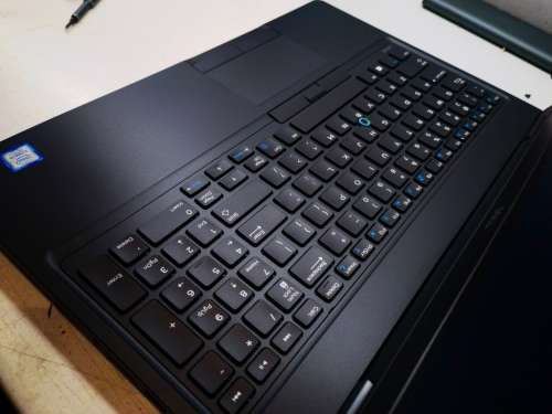 VERY FAST!*HIGH SPEC!*DELL LATITUDE 5580*i5-7200U*16GB RAM*256GB SSD*HD