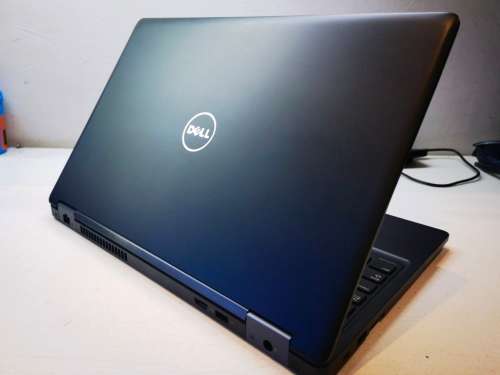 VERY FAST!*HIGH SPEC!*DELL LATITUDE 5580*i5-7200U*16GB RAM*256GB SSD*HD