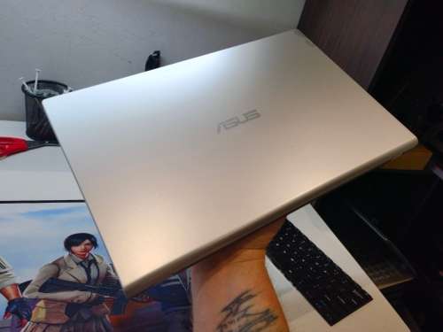 AS NEW!*VERY FAST!*10TH GEN!*ASUS VIVOBOOK X515JA*i5-1035G1*8GB DDR4*256GB SSD*BACKLIT