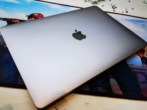 *DO NOT MISS!*13`2019 MACBOOK AIR TRUE TONE*8TH GEN*i5-8210Y*8GB RAM*256GB SSD*235 CYCLES