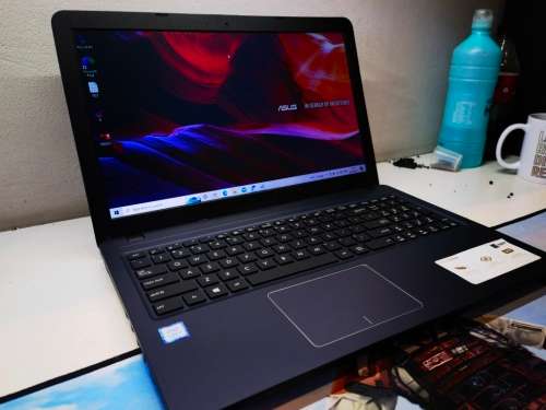 ASUS X543M-i3-7100-8GB-256gb ssd-HD GRAPHICS