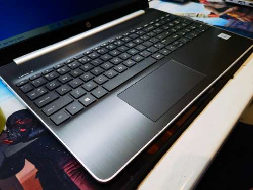BRILLIANT!*AS NEW!*VERY FAST!*10TH GEN!*HP 15*i5-1035G1*8GB DDR4*512GB SSD*HD*WIFI 6*