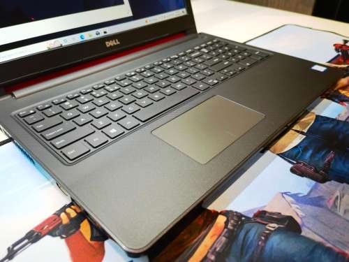 BEAUTIFUL!*VERY FAST!*High Spec*DELL VOSTRO 3567*i5-7200U*HD*240GB SSD*8GB DDR4*