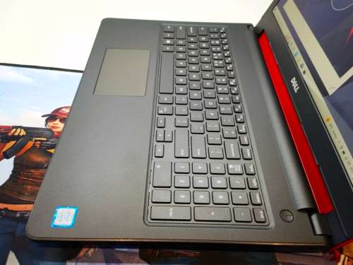 BEAUTIFUL!*VERY FAST!*High Spec*DELL VOSTRO 3567*i5-7200U*HD*240GB SSD*8GB DDR4*