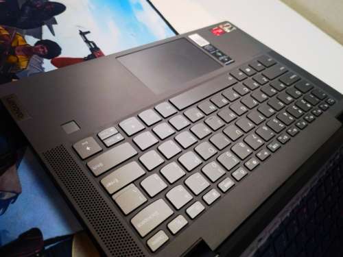 *11th GEN*LENOVO FLEX 5*RYZEN 5-4500U*HEX CORE*8GB RAM*256GB SSD*TOUCH*RADEON