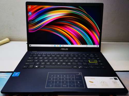AS NEW!*ASUS E410MA*9TH GEN*N4020*4GB RAM*128GB NVME SSD*FULL HD*WARRANTY*