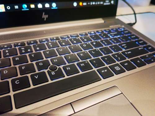 INCREDIBLE LAPTOP!!!**HP ZBOOK 14u G6*i7vPro8665U*8GB DDR4*512GB SSD*FHD*UHD620*4G LTE*WARRANTY