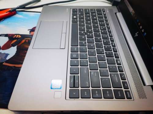 INCREDIBLE LAPTOP!!!**HP ZBOOK 14u G6*i7vPro8665U*8GB DDR4*512GB SSD*FHD*UHD620*4G LTE*WARRANTY