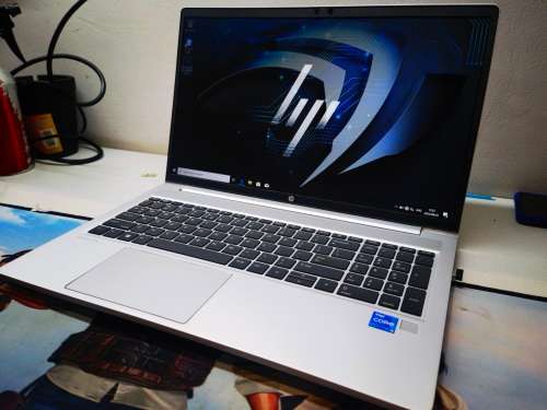HP PROBOOK 450 G8*i5-1135G7*16GB DDR4*256GB SSD*HD*