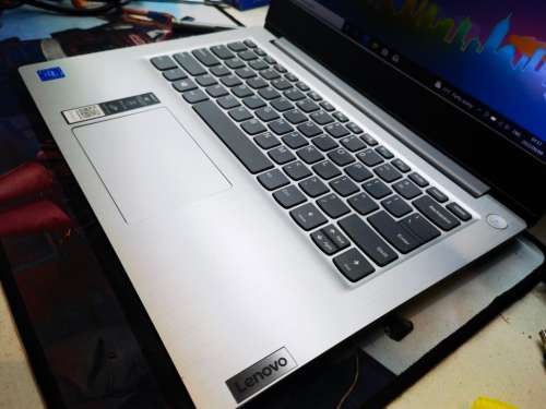 AS NEW!*FAST*9th GEN*LENOVO IDEAPAD 3*N4020*4GB*256GB SSD*FULL HD*UHD 600 GRAPHICS*WARRANTY
