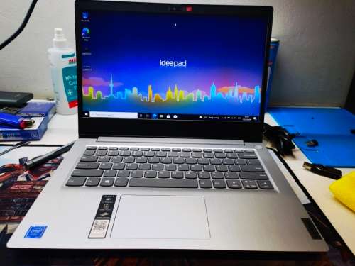 AS NEW!*FAST*9th GEN*LENOVO IDEAPAD 3*N4020*4GB*256GB SSD*FULL HD*UHD 600 GRAPHICS*WARRANTY