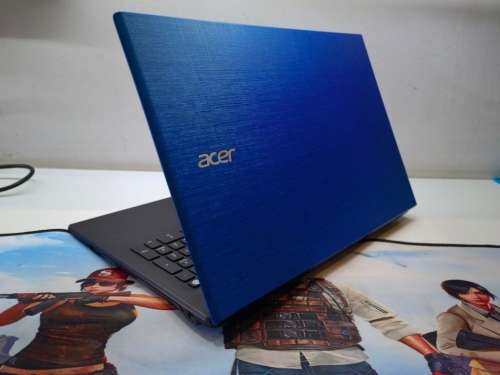 FAST*BEAST SPECS*LATEST TECH*ACER TRAVELMATE P258-M*i7-6500U*256GB SSD*8GB RAM*NVIDIA GEFORCE*