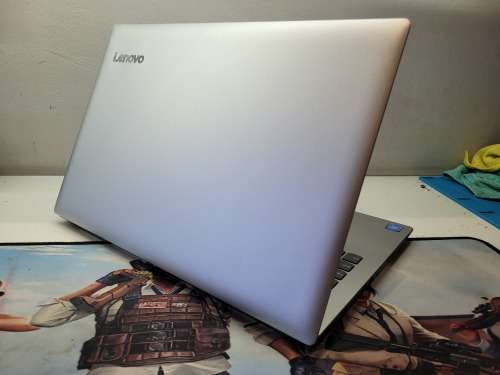 LATE ENTRY!*STUNNING 8th GEN*LENOVO ideapad 330*N4000*8GB DDR4*500GB*UHD 600 GRAPHICS*