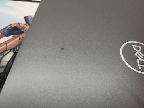 VERY FAST*MINT*8TH GEN QUAD CORE*DELL LATITUDE 5500*i7-8665U*16GB*UHD 620*256GB SSD*FULL HD*