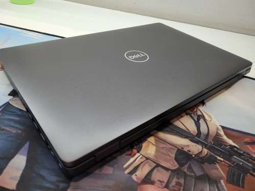 VERY FAST*MINT*8TH GEN QUAD CORE*DELL LATITUDE 5500*i7-8665U*16GB*UHD 620*256GB SSD*FULL HD*
